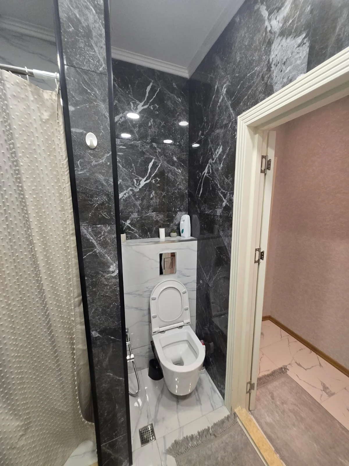 Kirayə 2 otaqlı Mənzil 80 m² Səbail r. – şəkil 8
