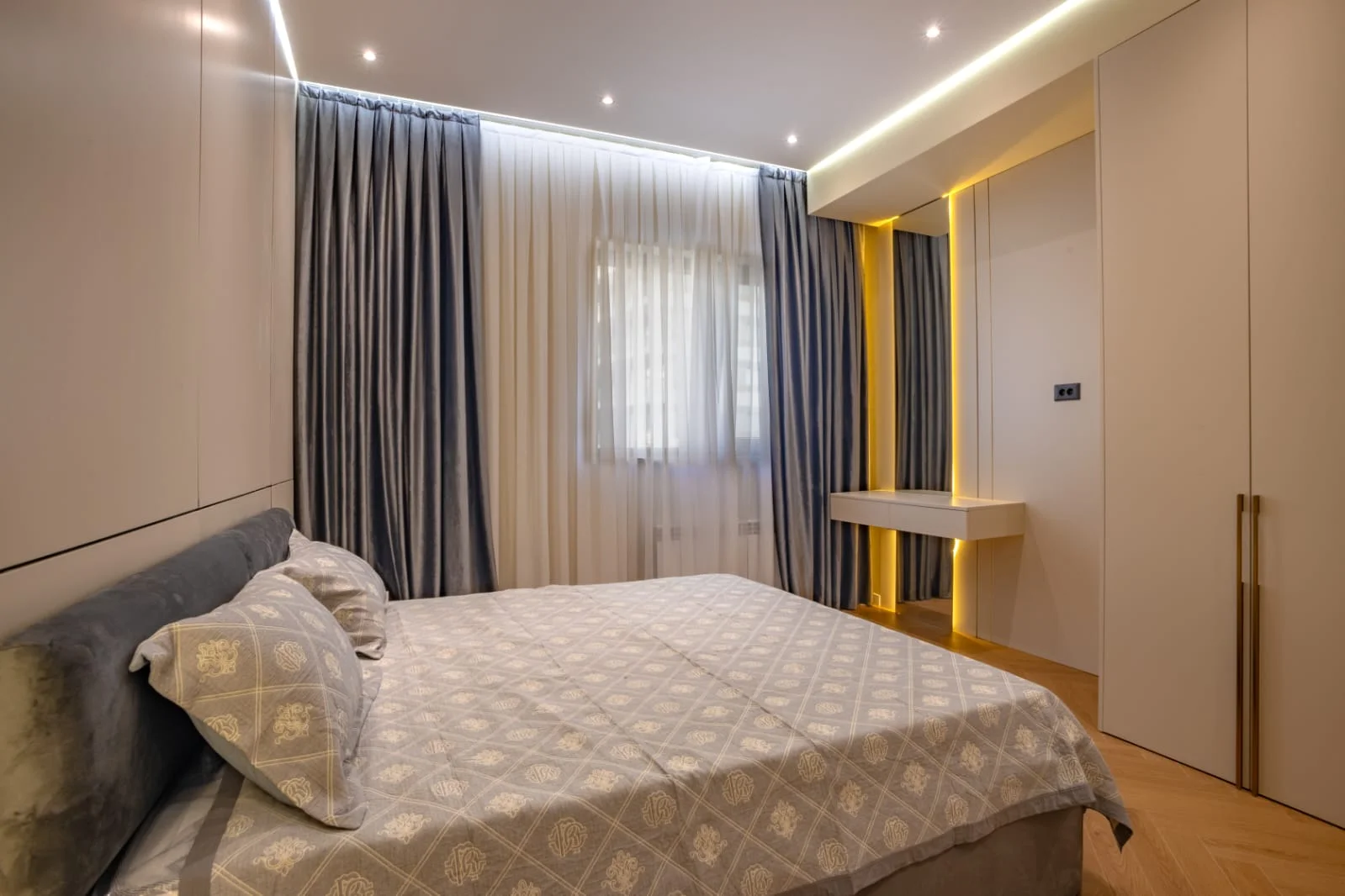 Kirayə 3 otaqlı Mənzil 160 m² Xətai r. – şəkil 11