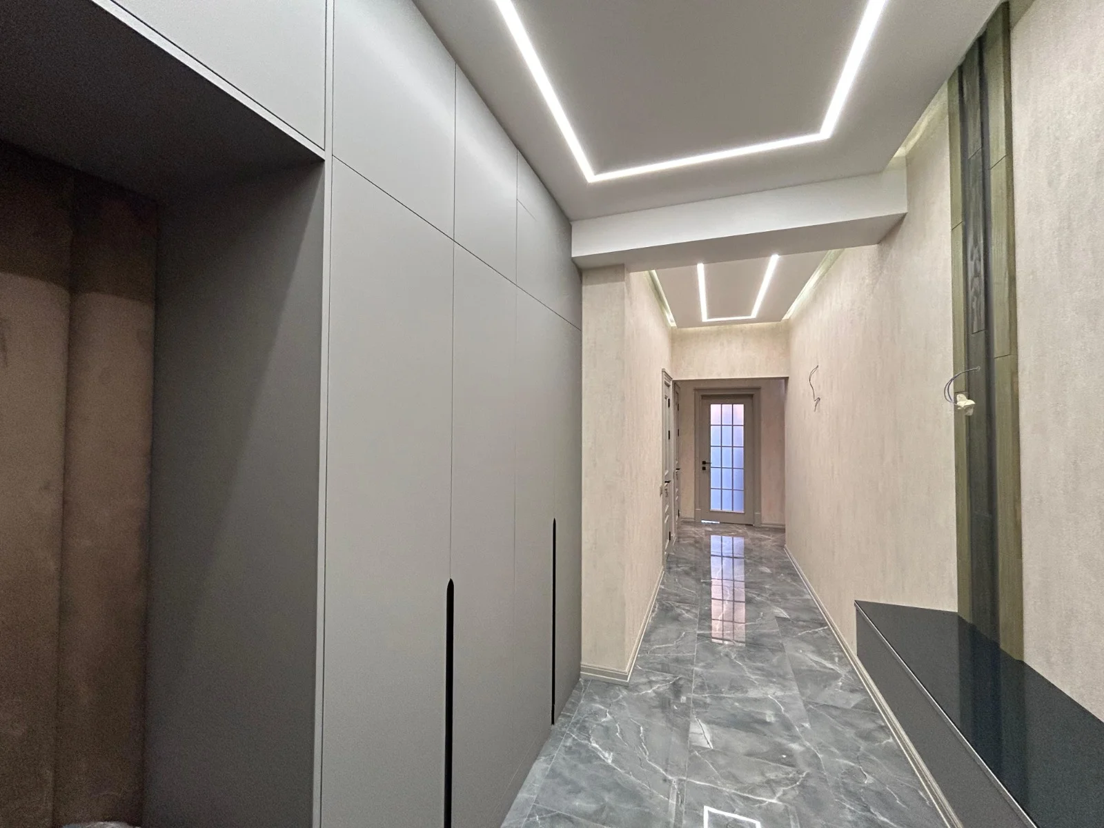 Kirayə 3 otaqlı Mənzil 158 m² Xətai r. – şəkil 14