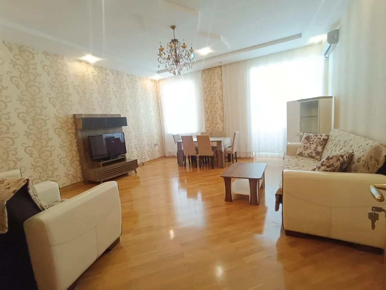 Kirayə 3 otaqlı Mənzil 137 m² Xətai r. – şəkil 13