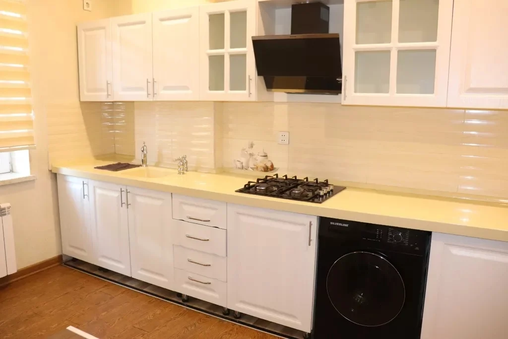 Kirayə 3 otaqlı Mənzil 150 m² Yasamal r. – şəkil 5