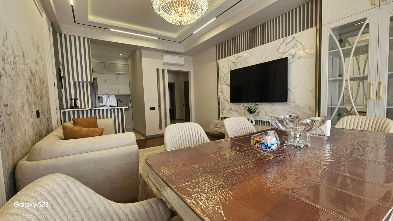 Kirayə 3 otaqlı Mənzil 100 m² Xətai r. – şəkil 4