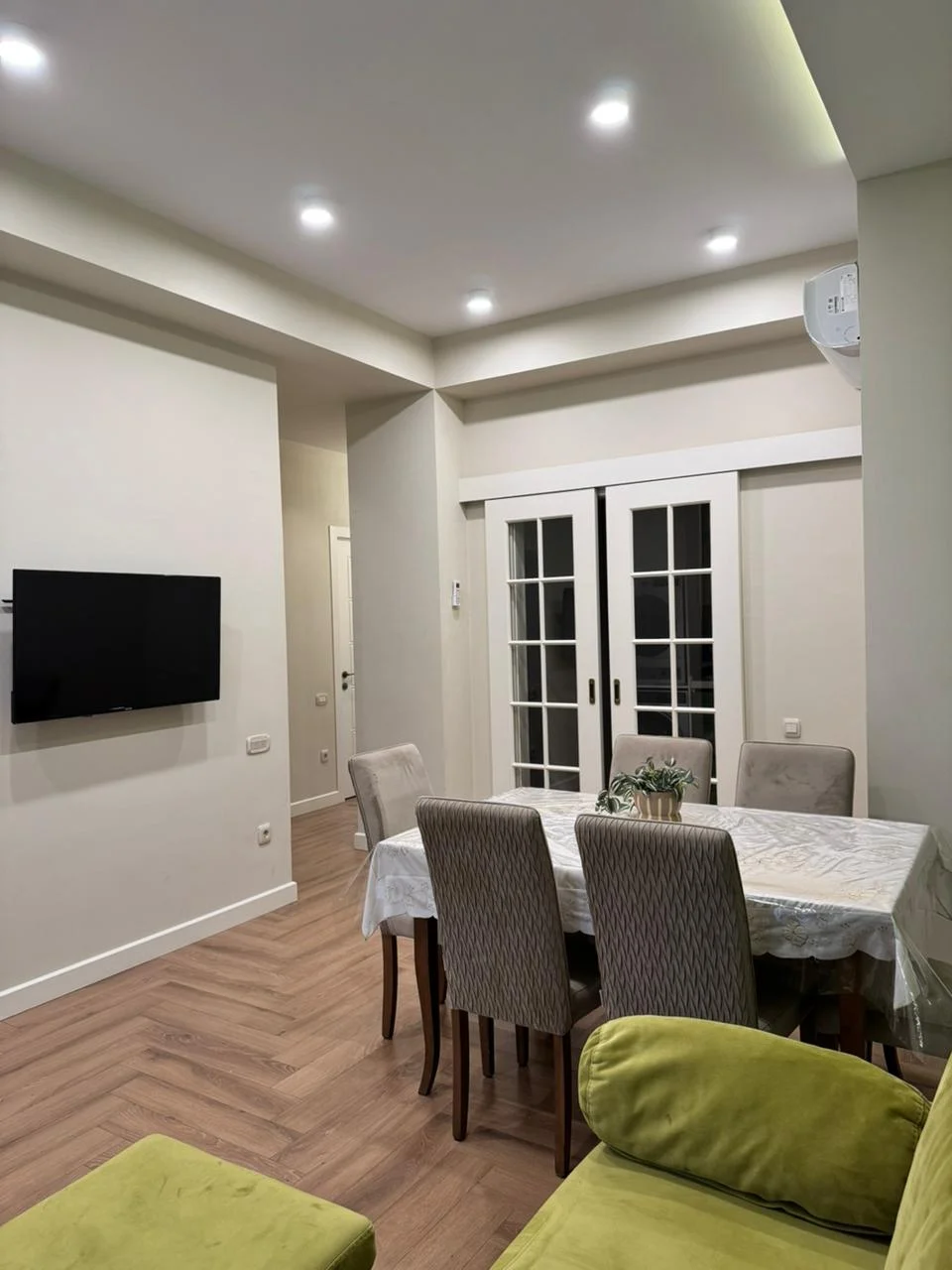 Kirayə 2 otaqlı Mənzil 70 m² Xətai r. – şəkil 2