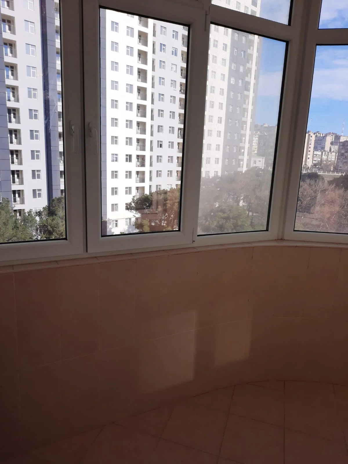 Kirayə 3 otaqlı Mənzil 130 m² Xətai r. – şəkil 12