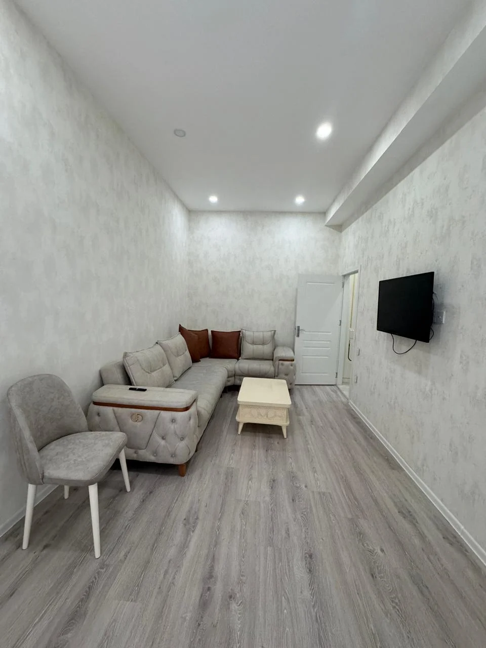 Kirayə 2 otaqlı Mənzil 70 m² Nərimanov r. – şəkil 20