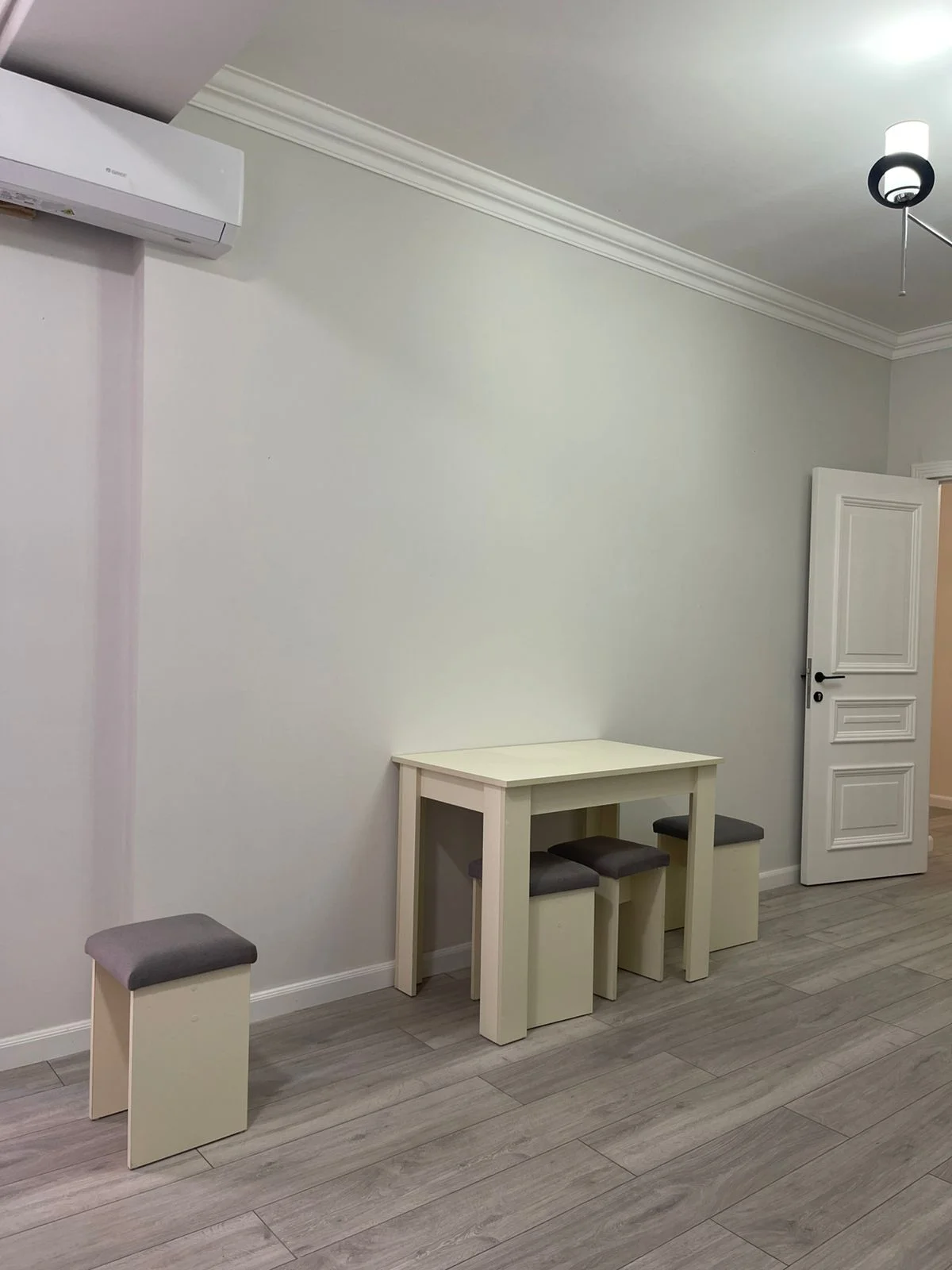 Kirayə 3 otaqlı Mənzil 96 m² Nəsimi r. – şəkil 3