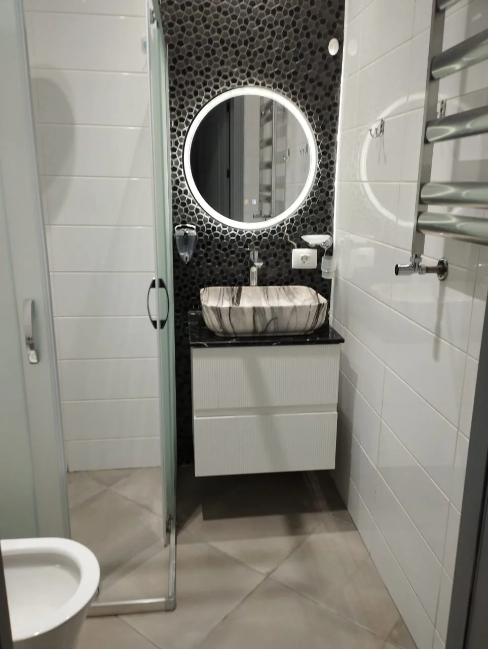 Kirayə 3 otaqlı Mənzil 150 m² Yasamal r. – şəkil 8