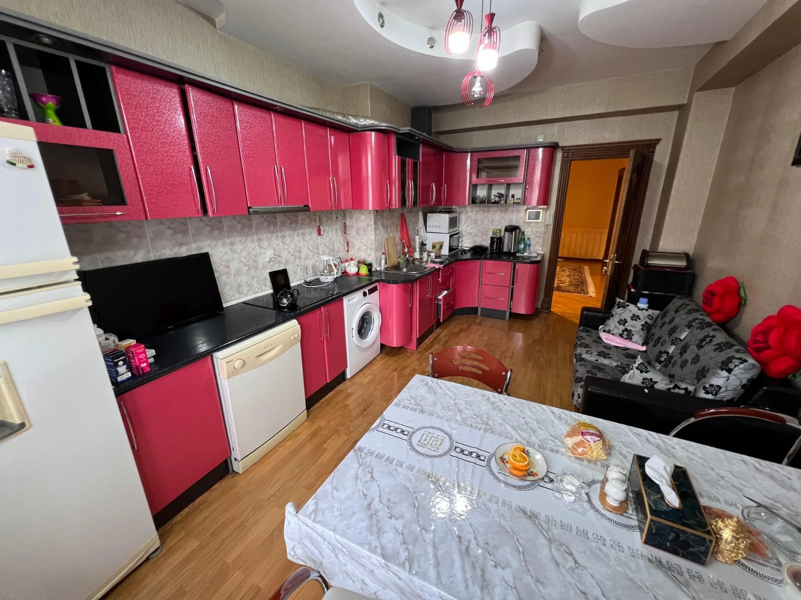 Kirayə 4 otaqlı Mənzil 185 m² Yasamal r. – şəkil 6