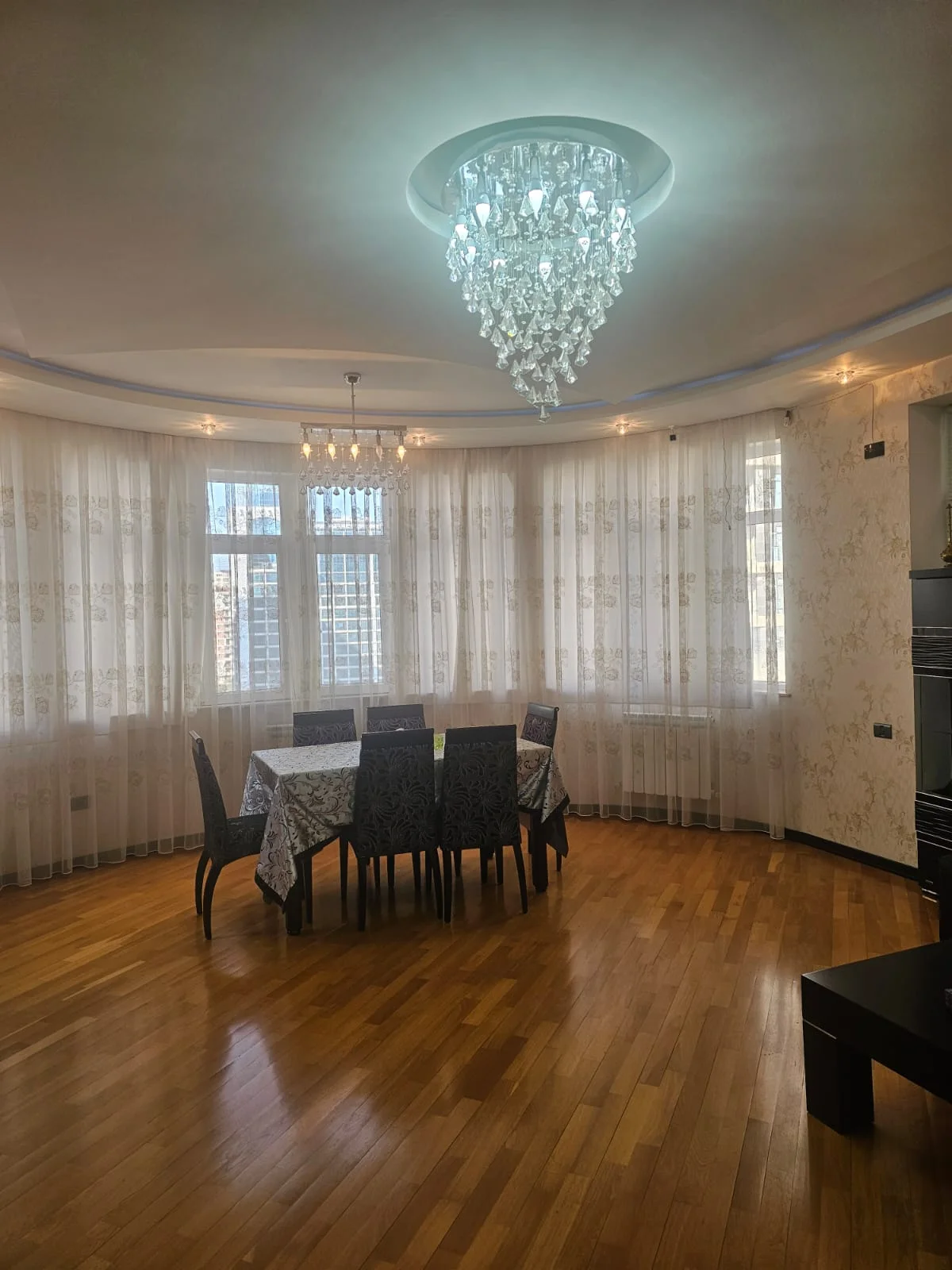 Kirayə 2 otaqlı Mənzil 100 m² Yasamal r. Elmlər Akademiyası m. – şəkil 9