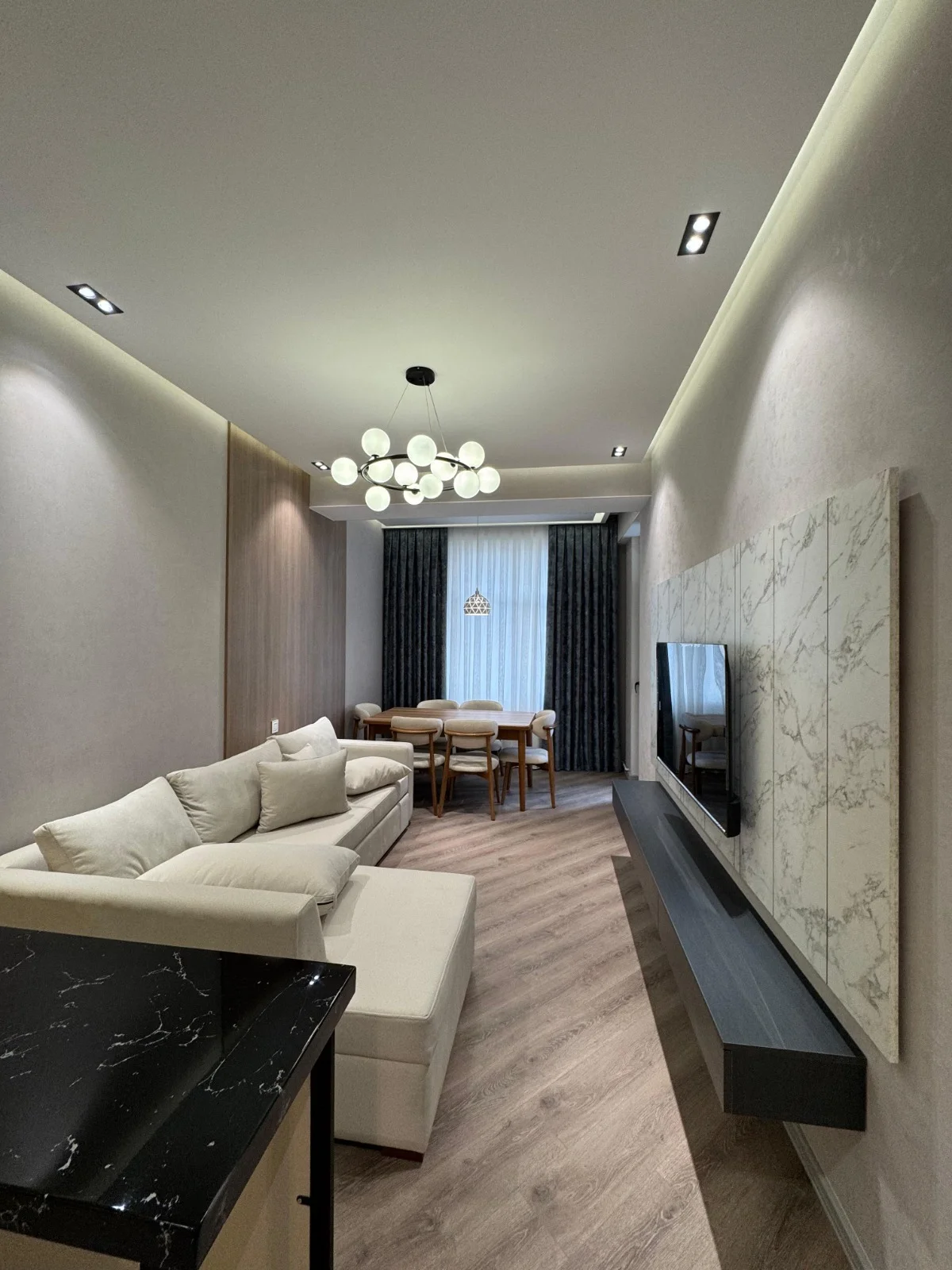 Kirayə 3 otaqlı Mənzil 125 m² Yasamal r. – şəkil 2