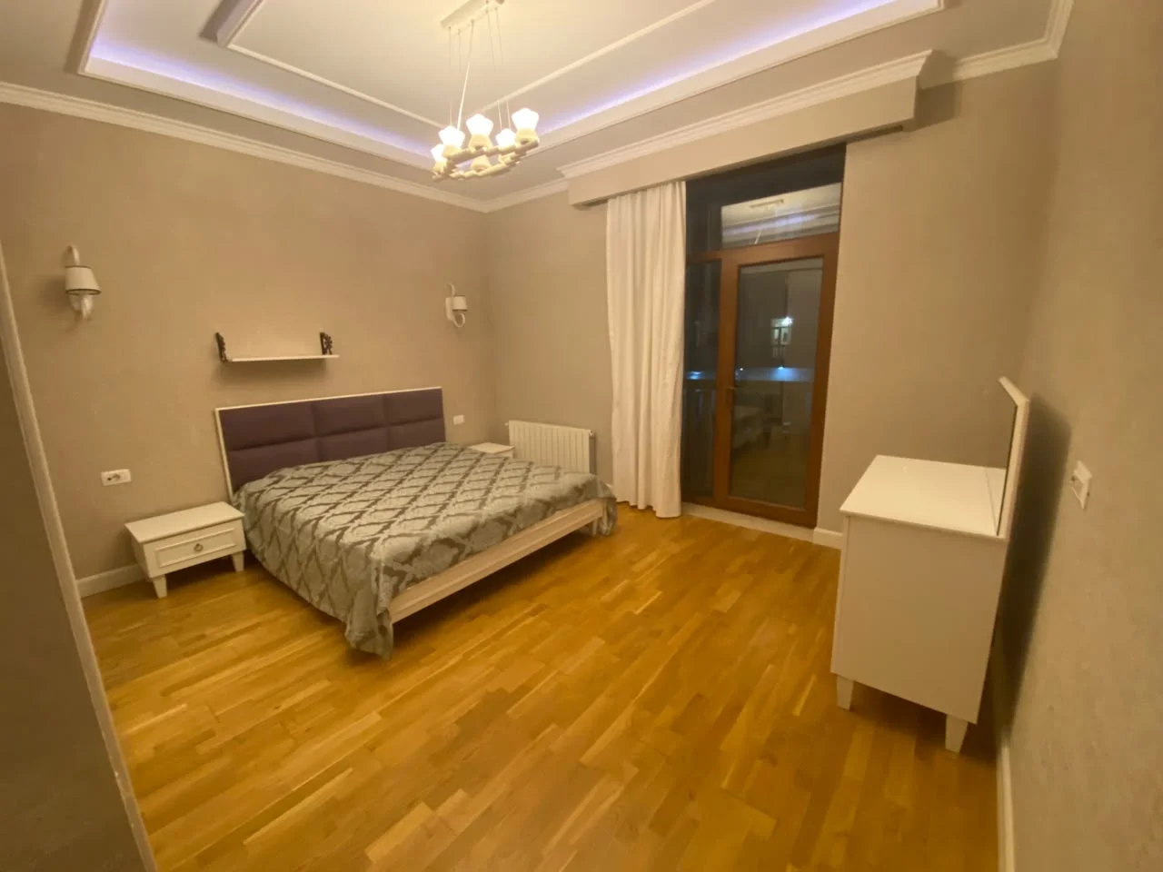 Kirayə 3 otaqlı Mənzil 120 m² Xətai r. – şəkil 4
