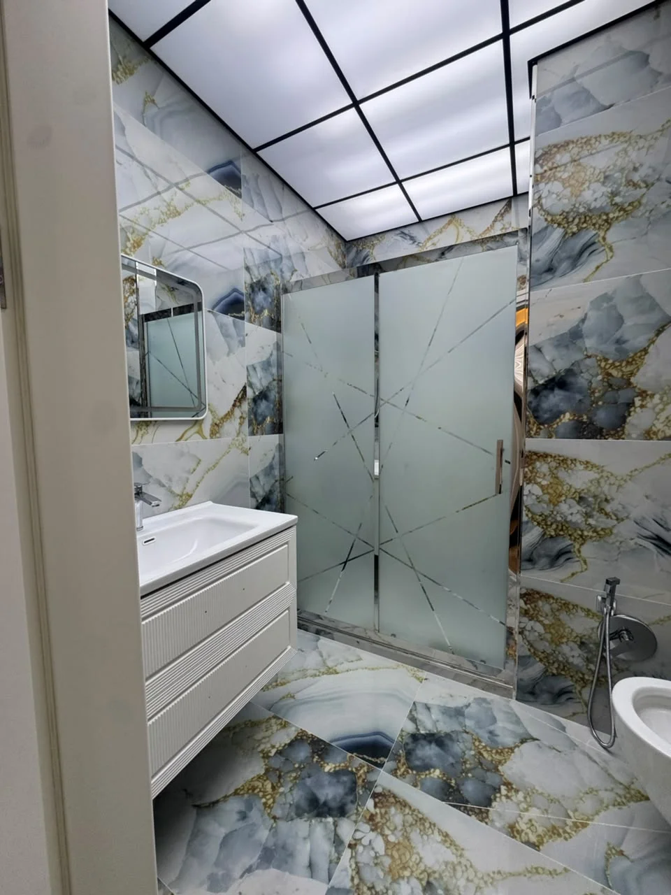 Kirayə 3 otaqlı Mənzil 158 m² Xətai r. – şəkil 13