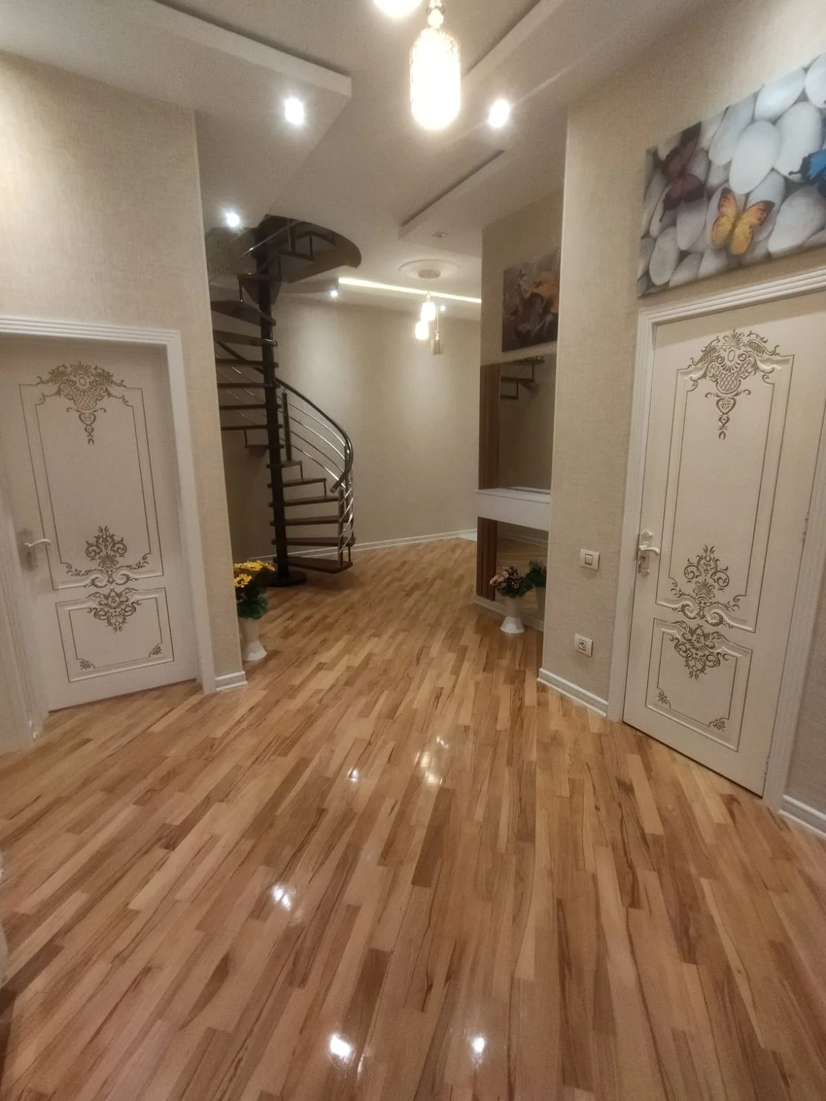 Satılır 4 otaqlı Mənzil 185 m² Binəqədi r. 7-ci mikrorayon q. Azadlıq prospekti m. – şəkil 18