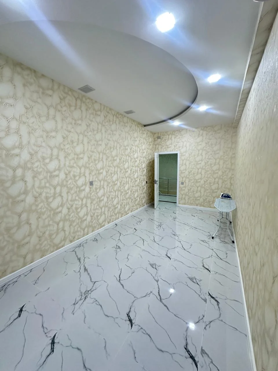 Kirayə 5 otaqlı Mənzil 250 m² Nəsimi r. – şəkil 20