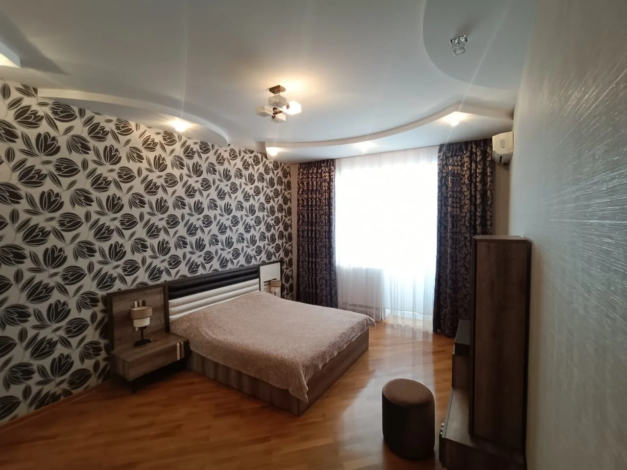 Kirayə 3 otaqlı Mənzil 137 m² Xətai r. – şəkil 8