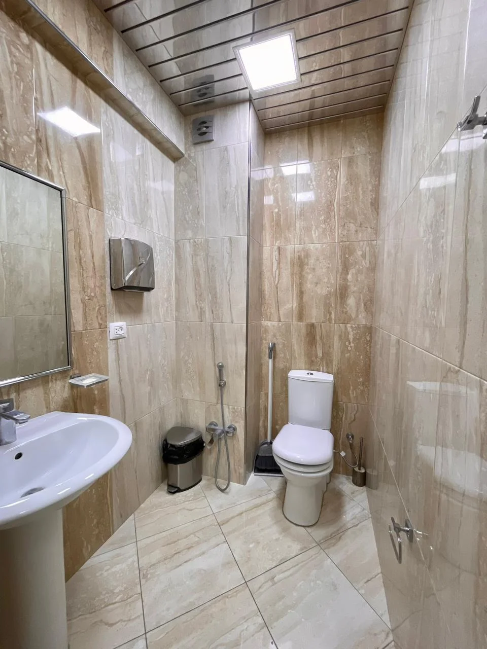 For rent 1-room Office 400 m² Yasamal dist. – şəkil 20