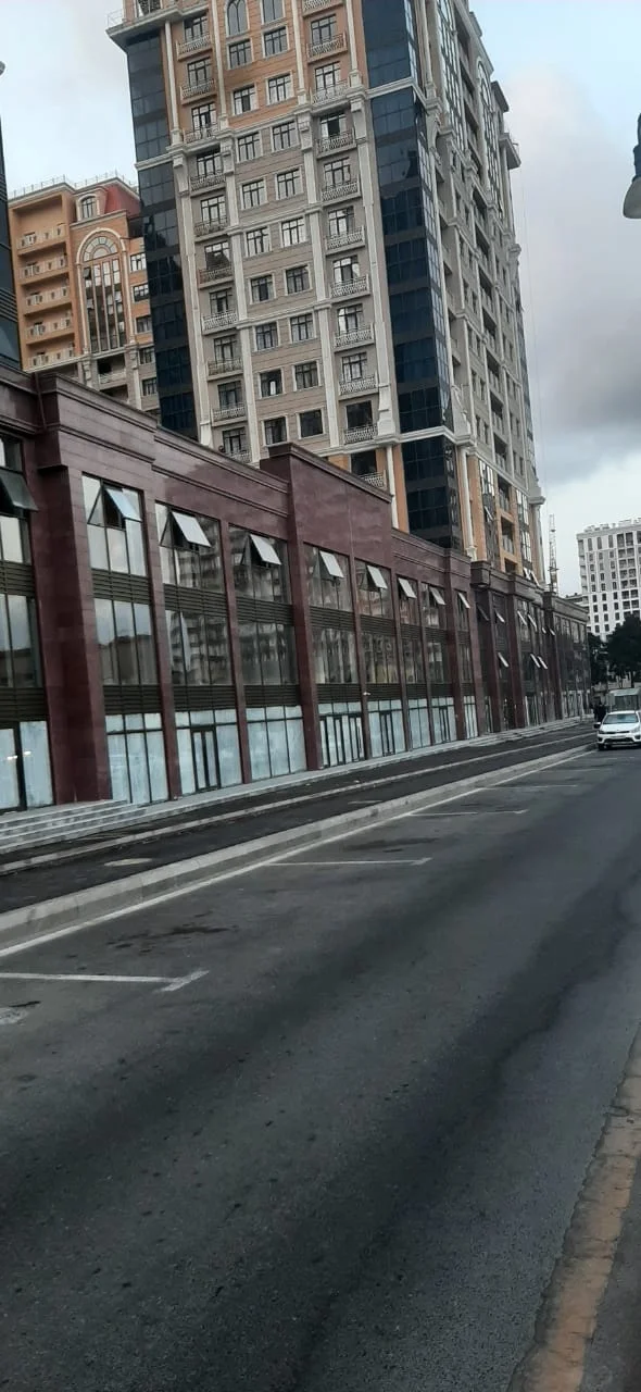 Kirayə 3 otaqlı Mənzil 120 m² Nəsimi r. – şəkil 17