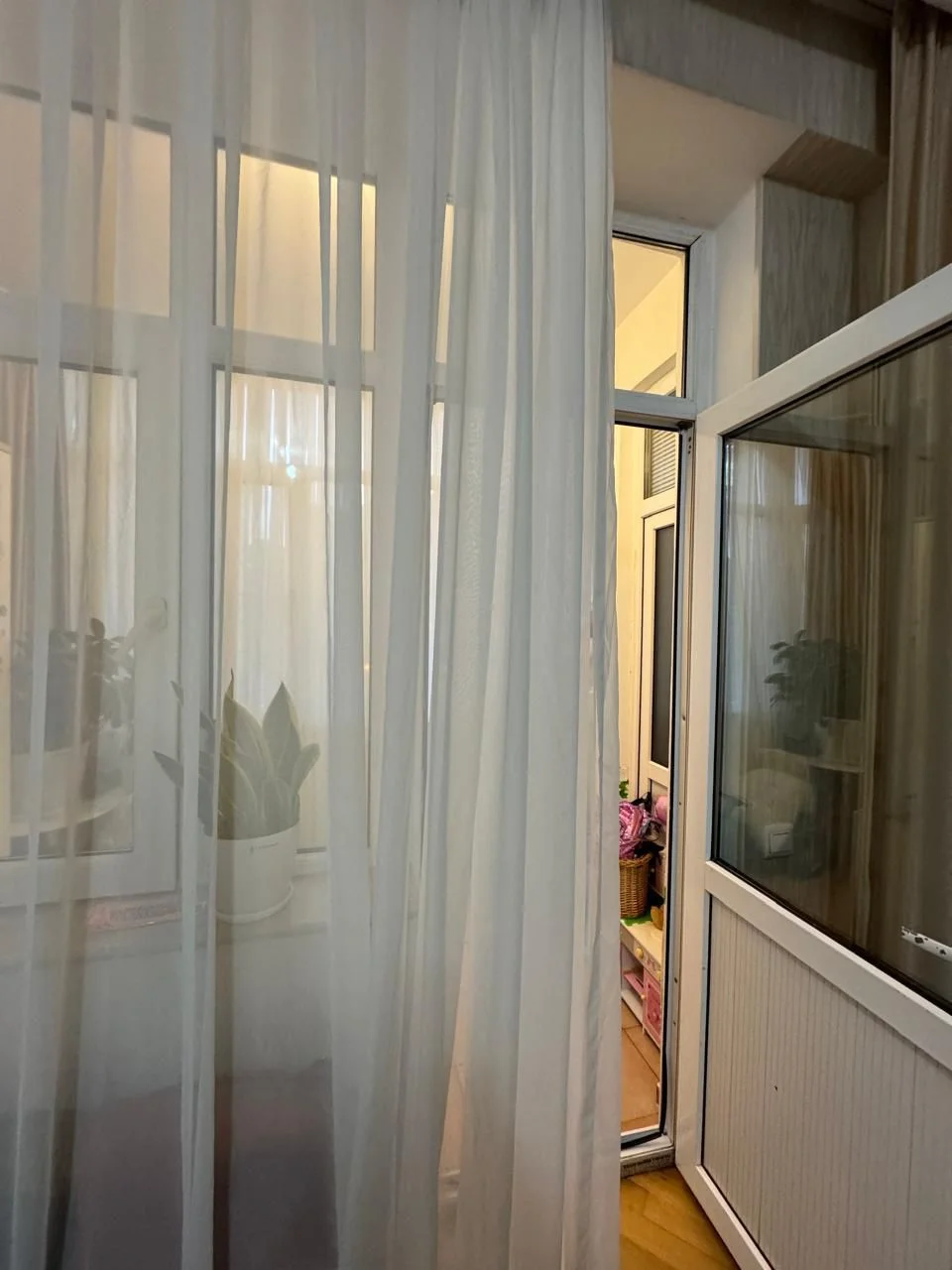 Nerimanovda 3 otaq təmirli mənzil – şəkil 14