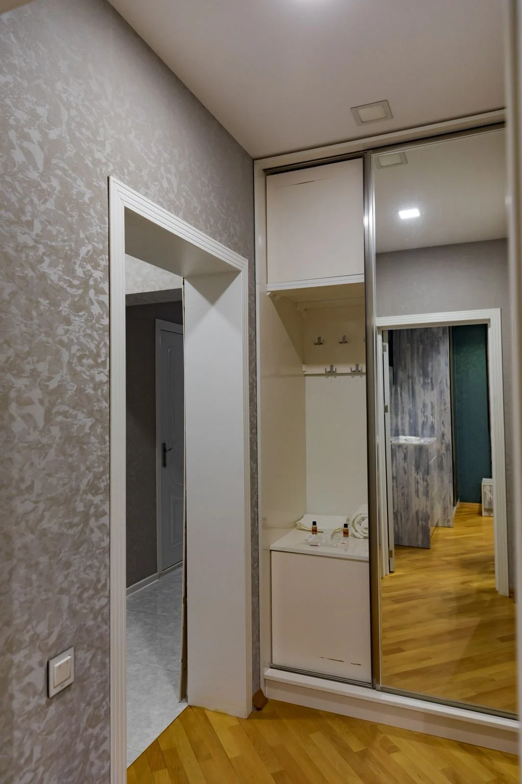Kirayə 4 otaqlı Mənzil 100 m² Nəsimi r. – şəkil 10