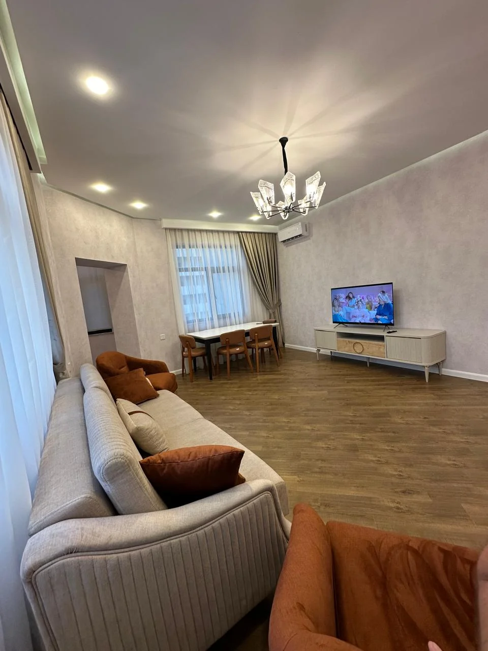 Kirayə 2 otaqlı Mənzil 93 m² Xətai r. – şəkil 8