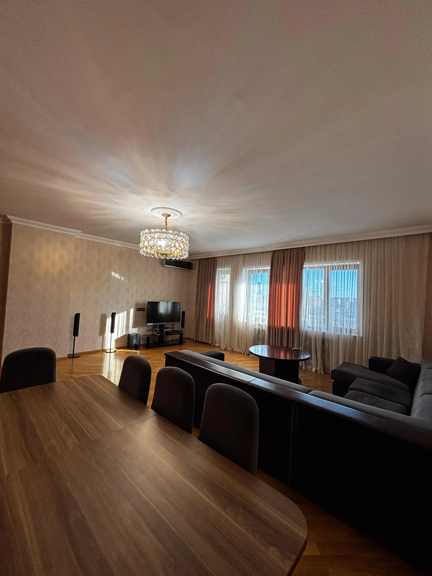 Kiralık 3 odalı Daire 135 m² Nərimanov ilçesi – şəkil 4