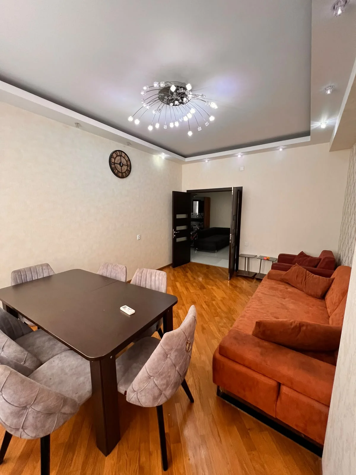 Kirayə 3 otaqlı Mənzil 120 m² Nizami r. – şəkil 18