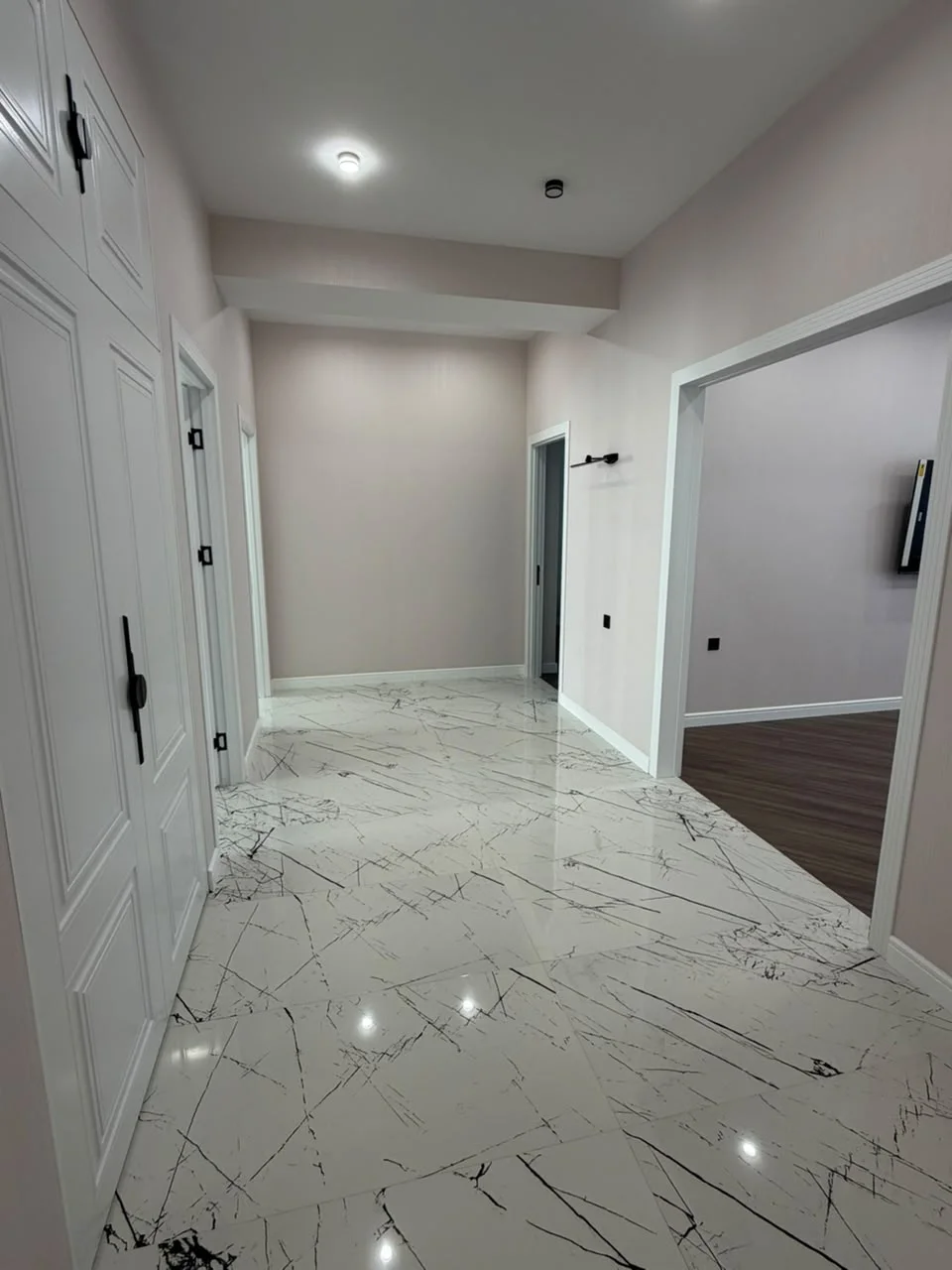 Kirayə 3 otaqlı Mənzil 152 m² Xətai r. – şəkil 17