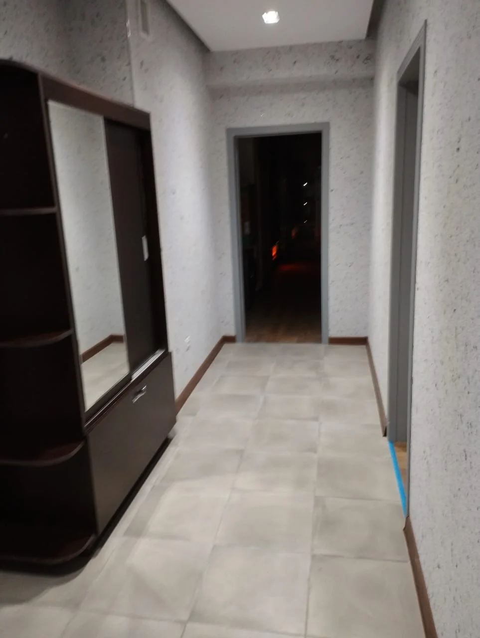 Kirayə 3 otaqlı Mənzil 150 m² Yasamal r. – şəkil 2