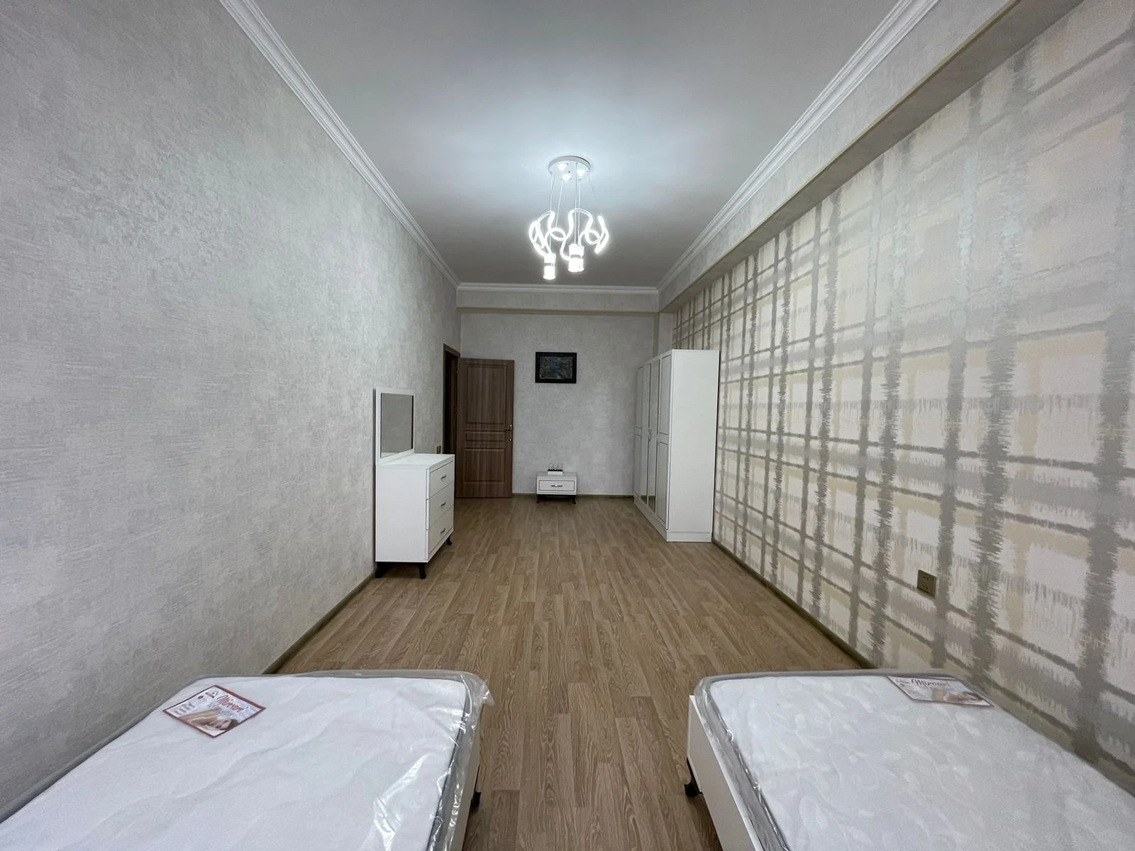 Kirayə 3 otaqlı Mənzil 120 m² Nəsimi r. – şəkil 8