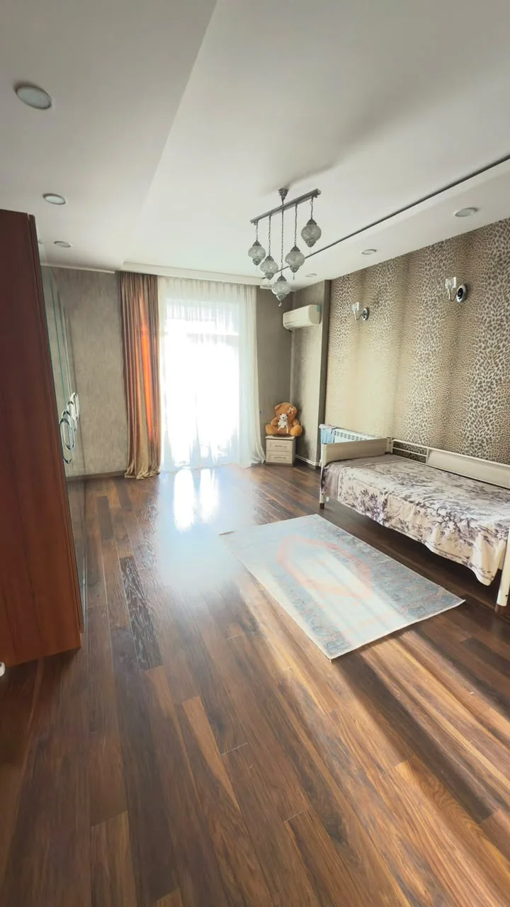 Kirayə 4 otaqlı Mənzil 200 m² Xətai r. – şəkil 7