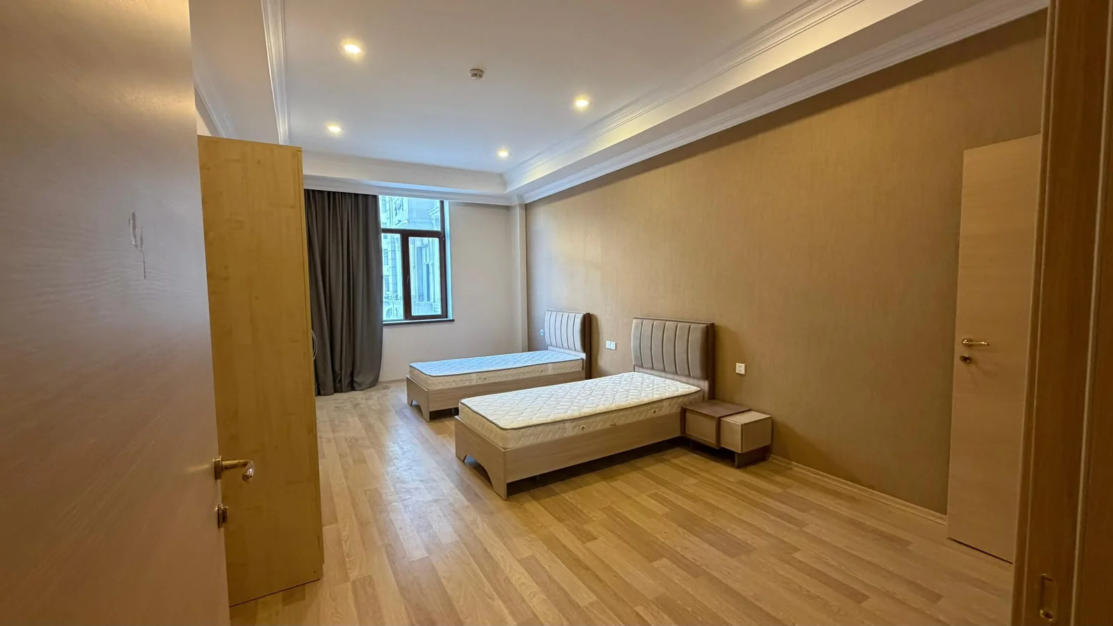 For rent 2-room Apartment 125 m² Nizami dist. – şəkil 7