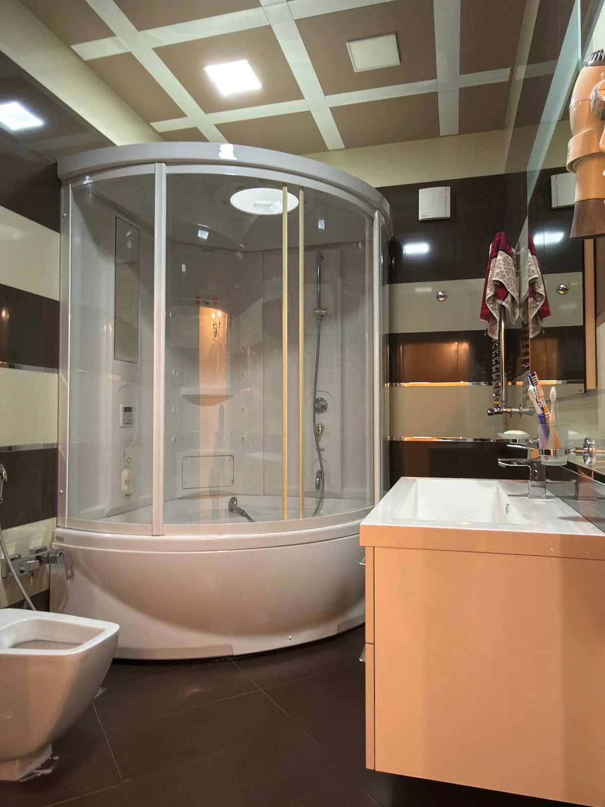 Satılır 4 otaqlı Mənzil 190 m² Nəsimi r. – şəkil 10