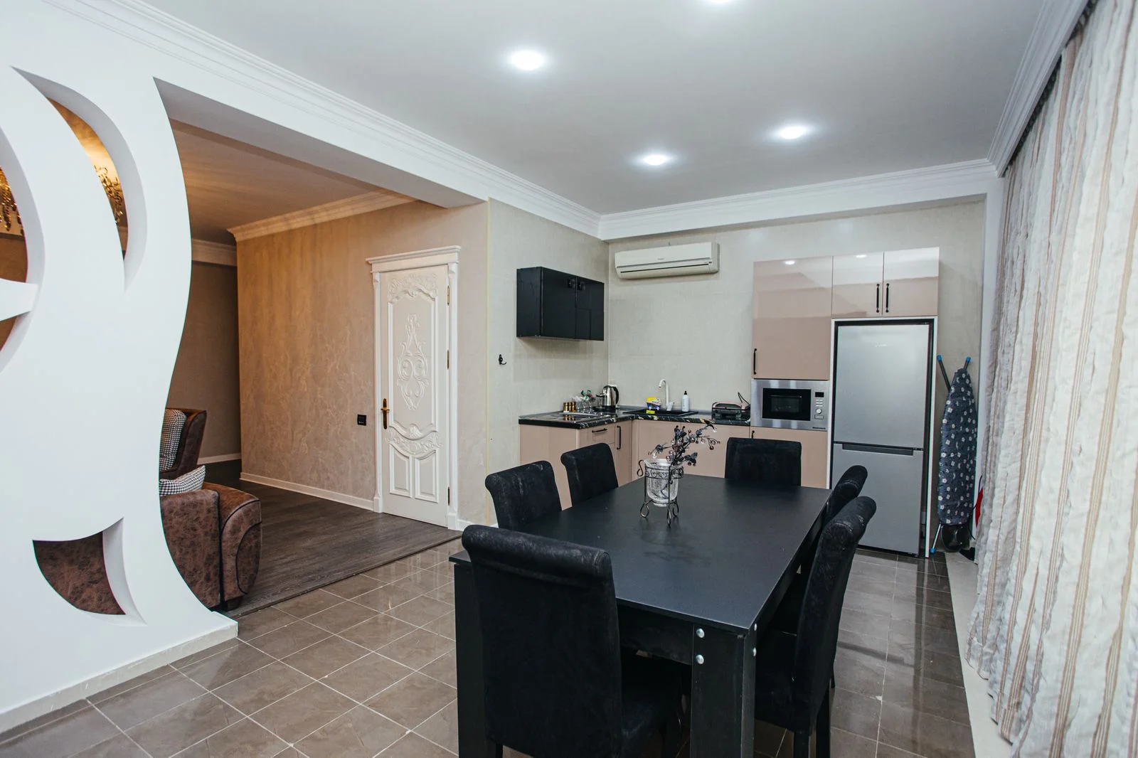 Kirayə 3 otaqlı Mənzil 167 m² Yasamal r. – şəkil 7