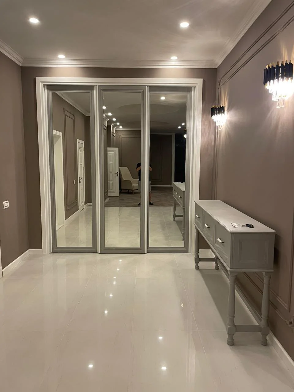 Kirayə 4 otaqlı Mənzil 350 m² Nəsimi r. – şəkil 14