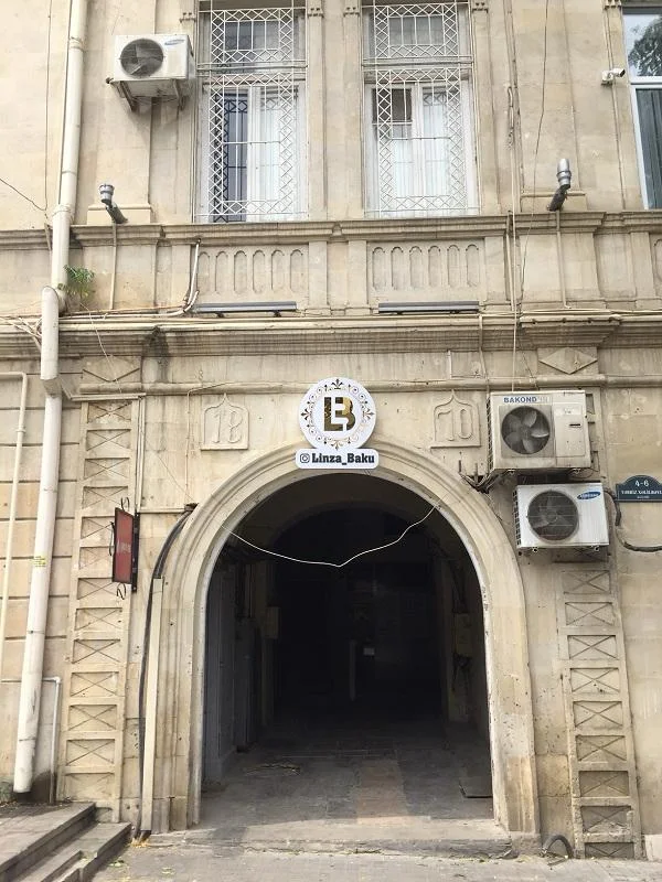Kirayə 5 otaqlı Ofis 140 m² Səbail r. – şəkil 8