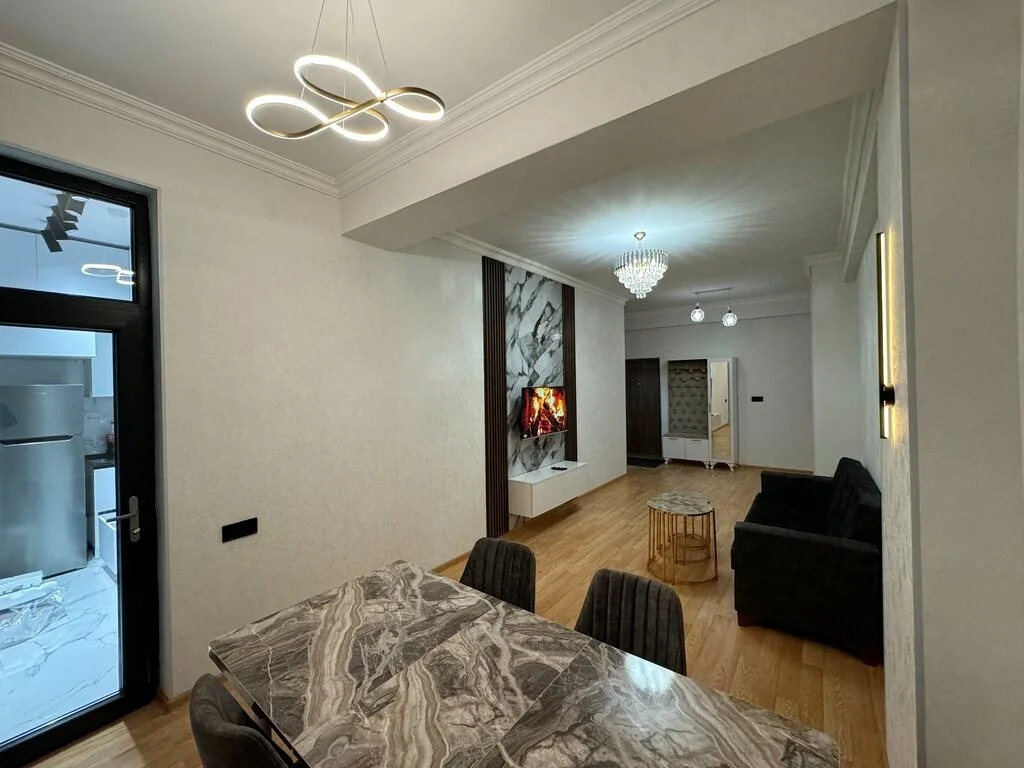 Kirayə 2 otaqlı Mənzil 70 m² Nərimanov r. – şəkil 5