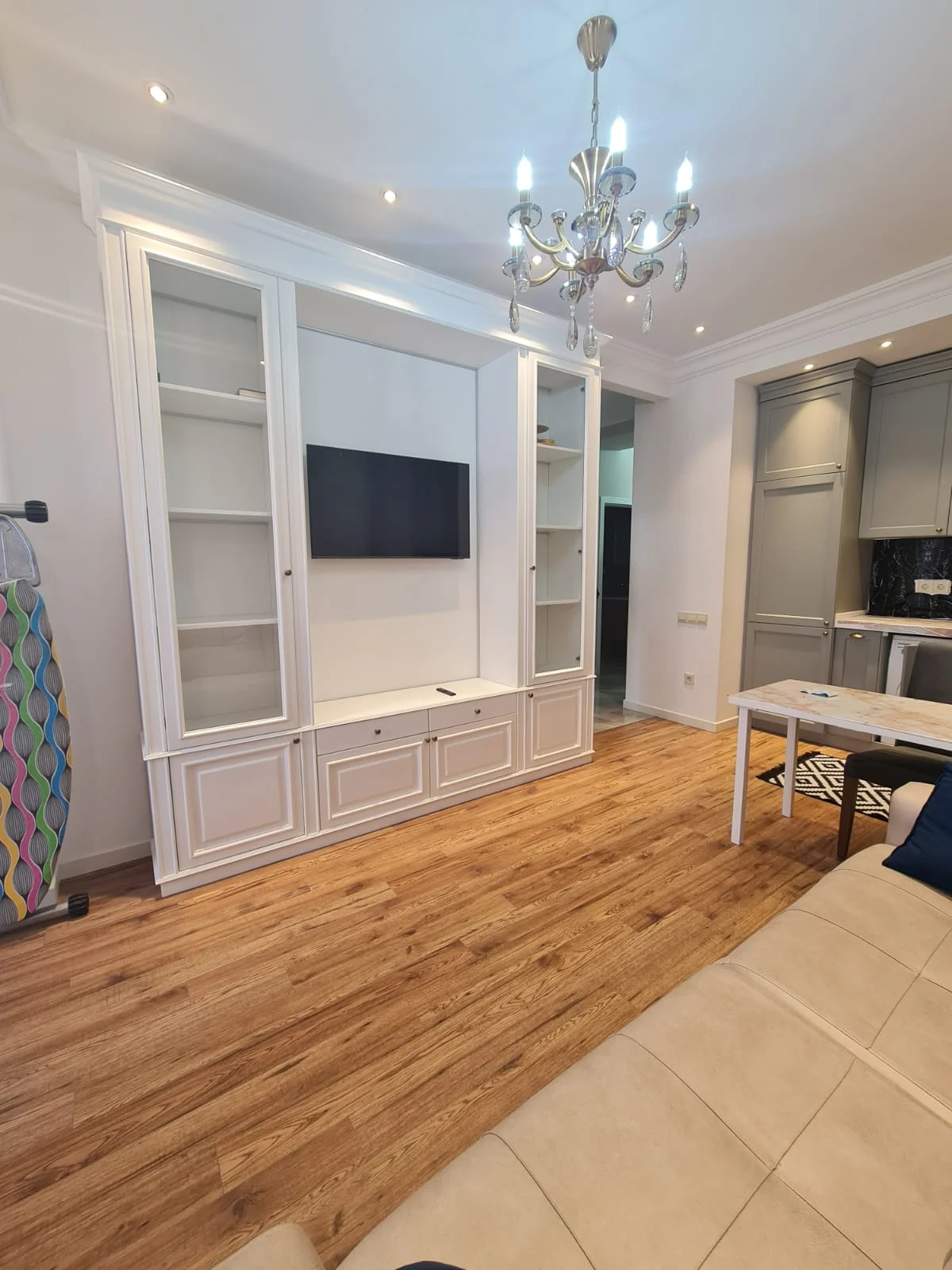 Kirayə 2 otaqlı Mənzil 55 m² Nərimanov r. – şəkil 2