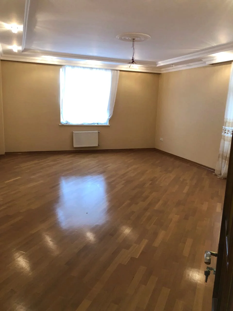 Kirayə 3 otaqlı Mənzil 150 m² Yasamal r. – şəkil 10