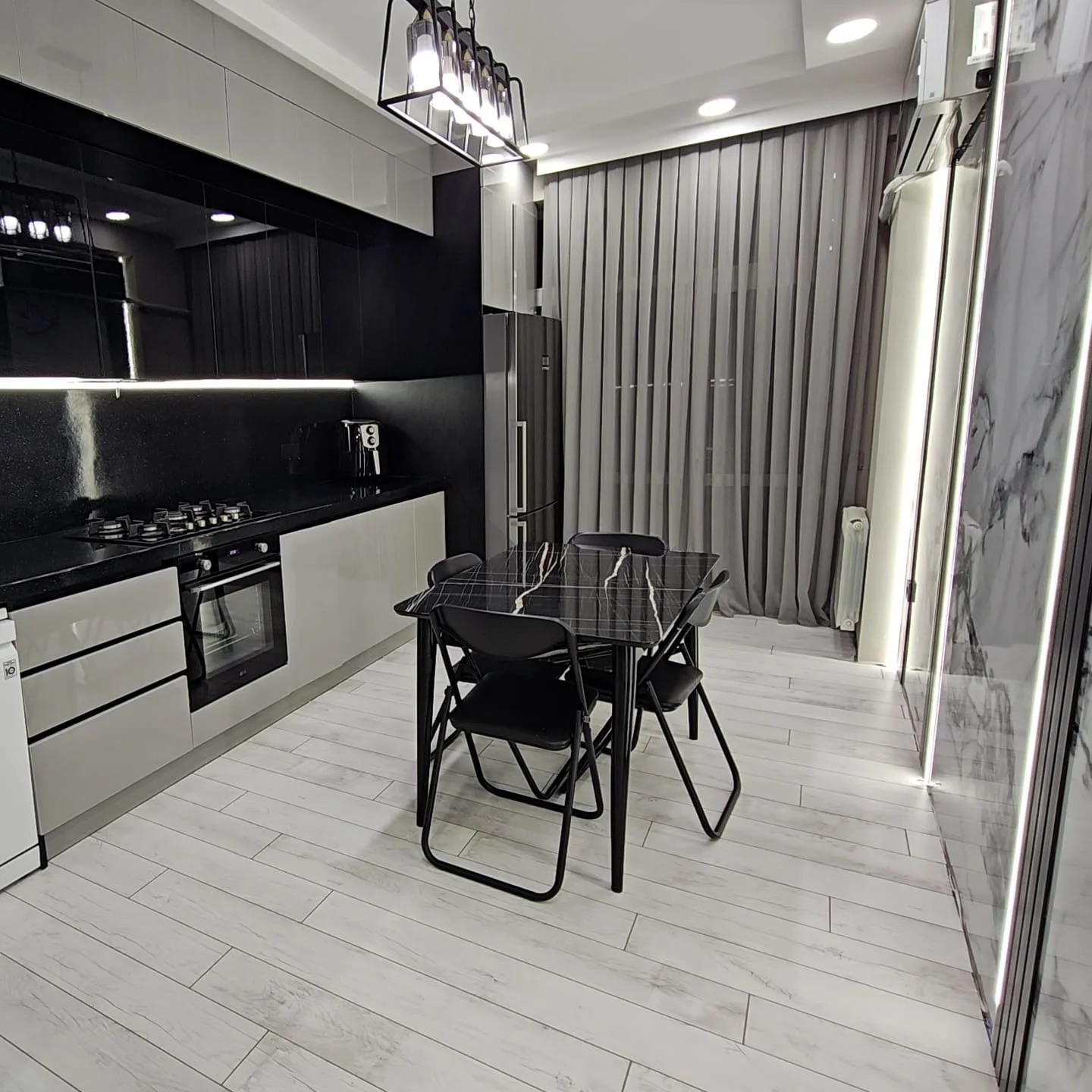 Kirayə 3 otaqlı Mənzil 127 m² Nərimanov r. – şəkil 4