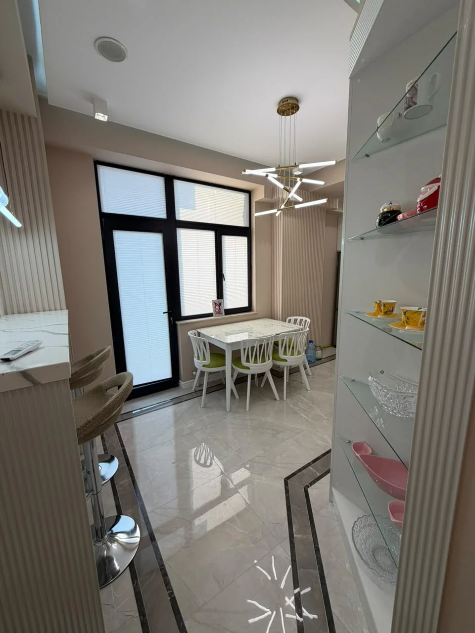 Rəssamlıq yanı 4 otaq 2500azn – şəkil 12