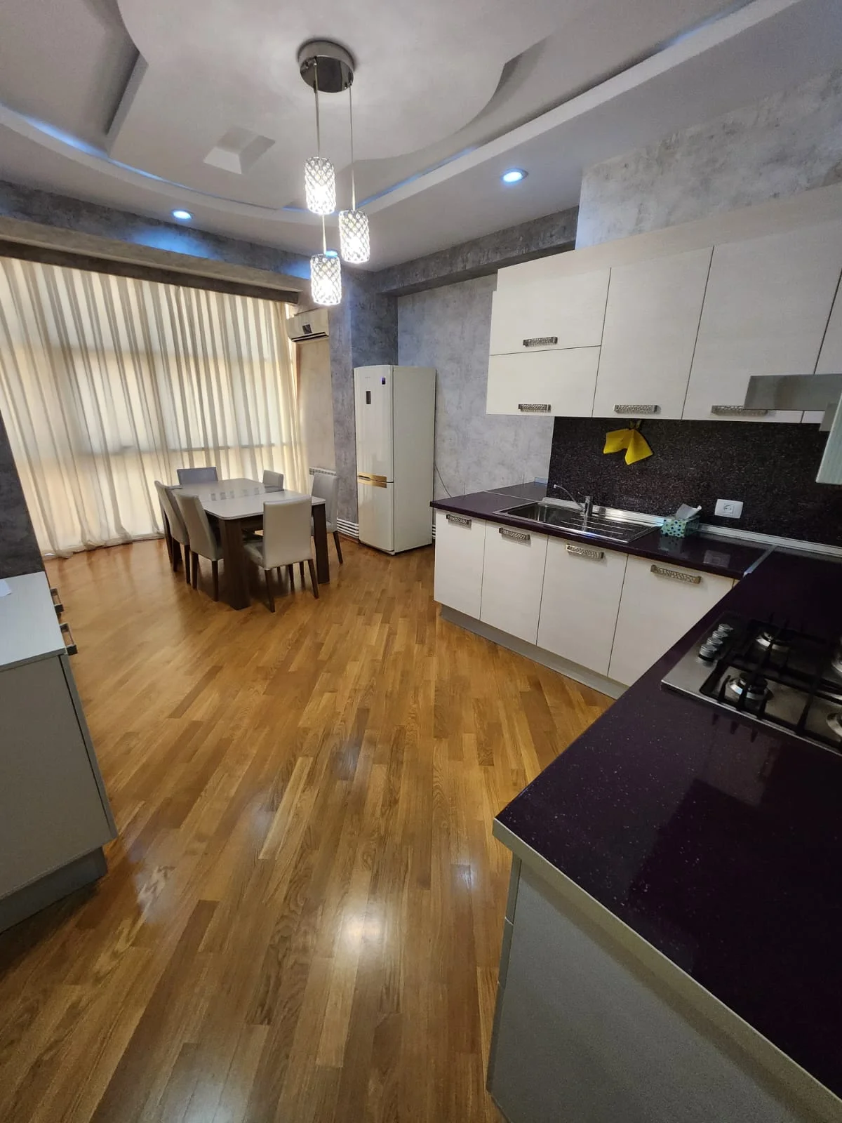 Kirayə 2 otaqlı Mənzil 110 m² Nəsimi r. – şəkil 5
