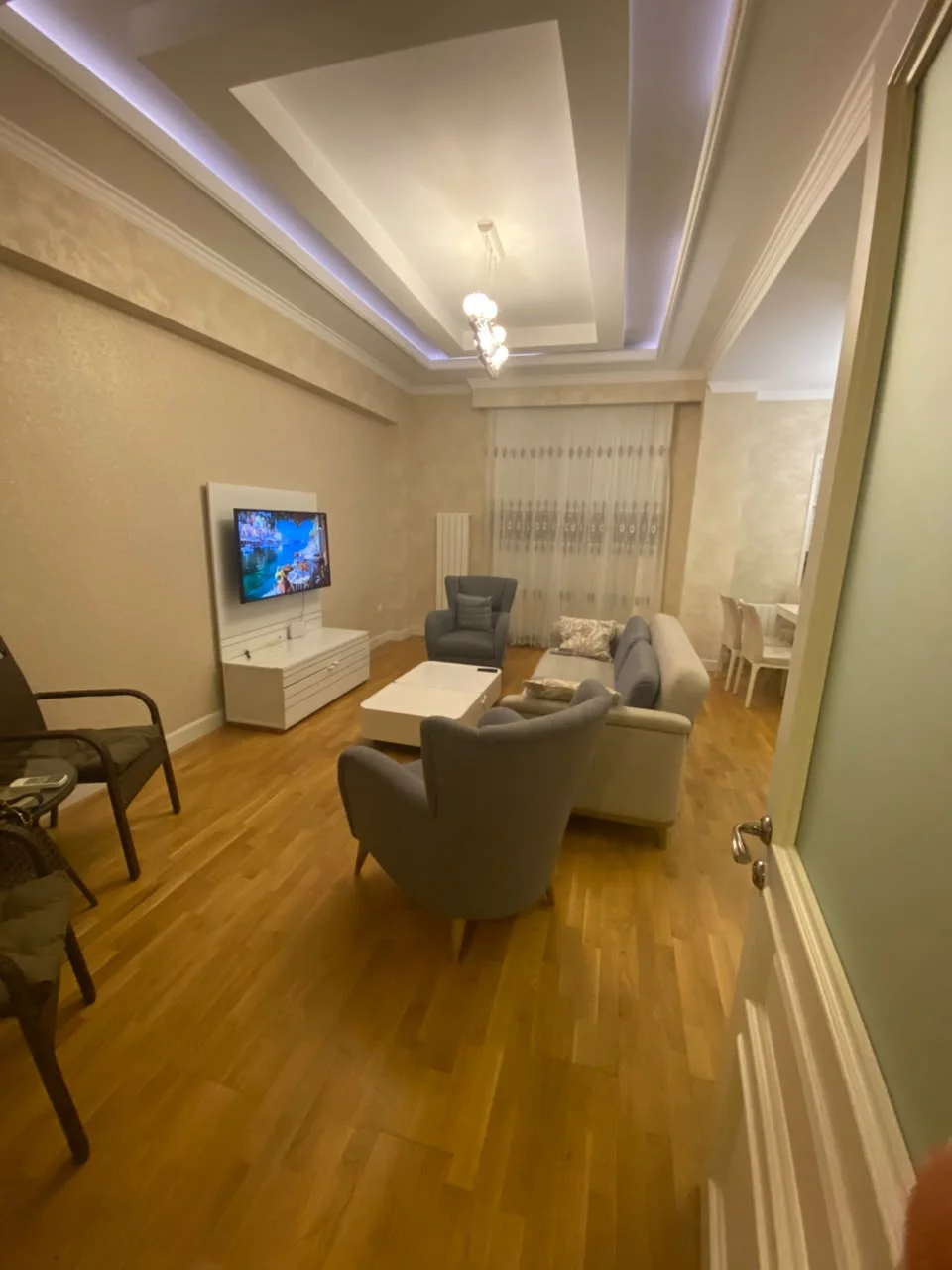 Kirayə 3 otaqlı Mənzil 120 m² Xətai r. – şəkil 3