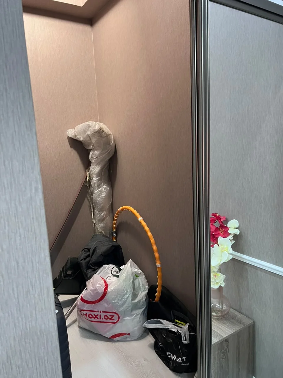 Kirayə 4 otaqlı Mənzil 180 m² Yasamal r. – şəkil 15