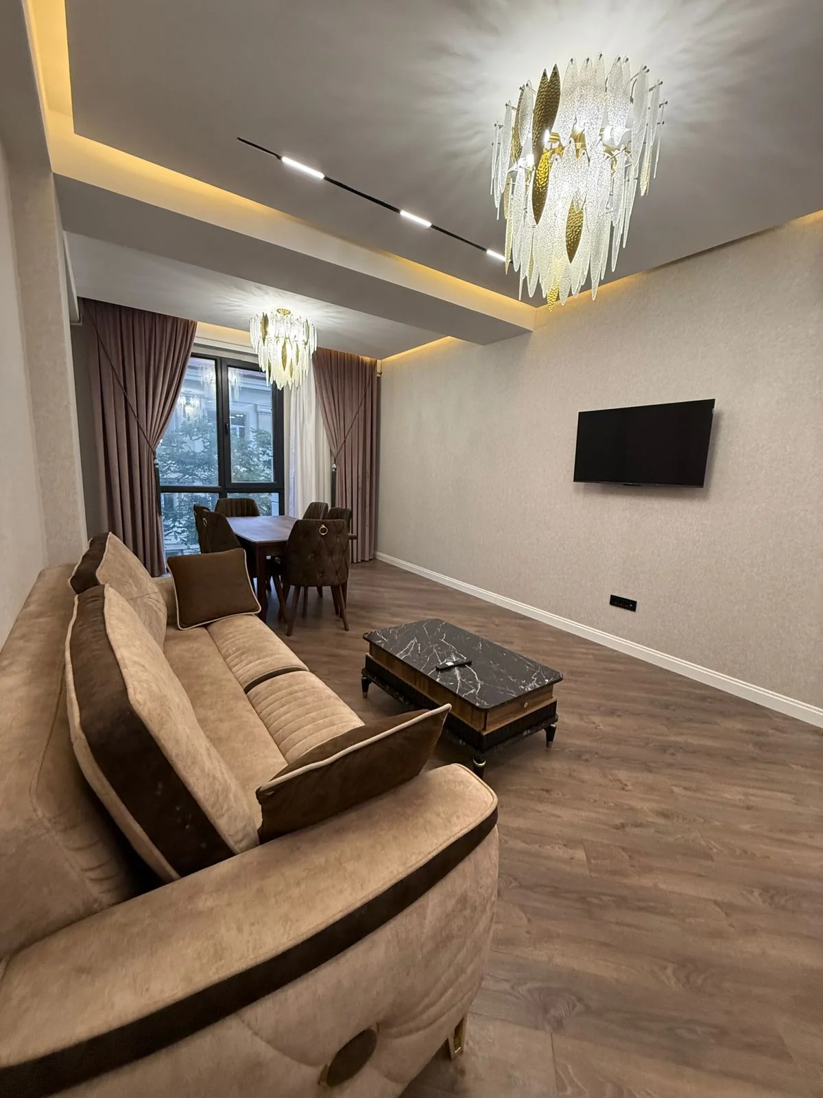 Kirayə 2 otaqlı Mənzil 85 m² Nəsimi r. – şəkil 2