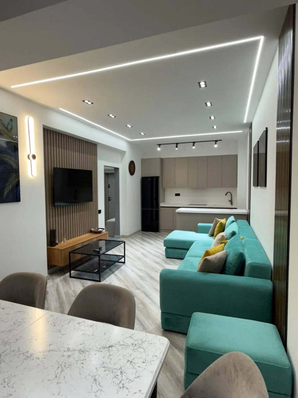 Kirayə 2 otaqlı Mənzil 70 m² Xətai r. – şəkil 1