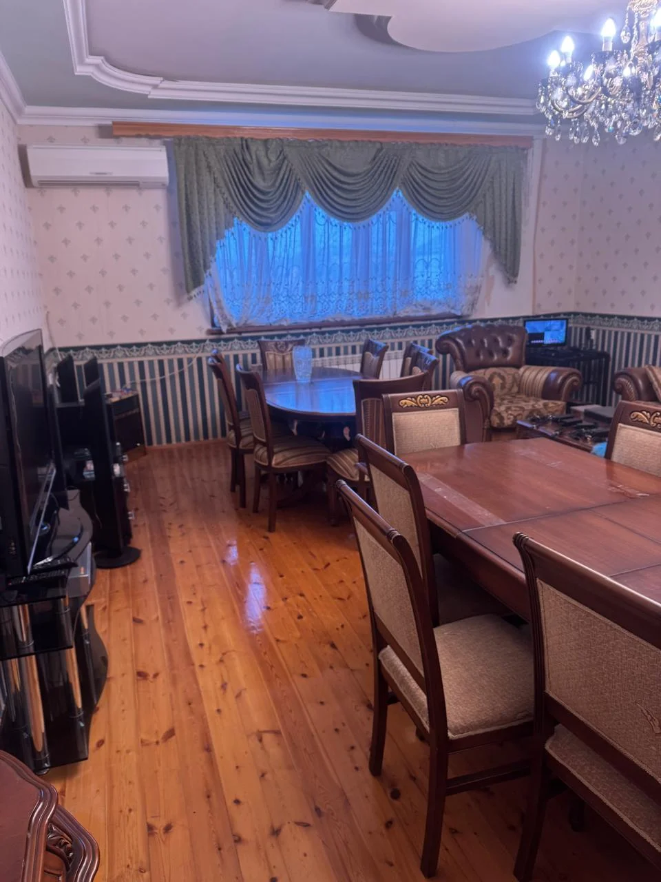 Satılır 9 otaqlı Həyət evi / Bağ evi 310 m² Binəqədi r. – şəkil 12