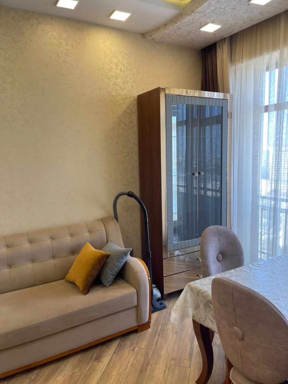 Kirayə 2 otaqlı Mənzil 55 m² Yasamal r. – şəkil 14