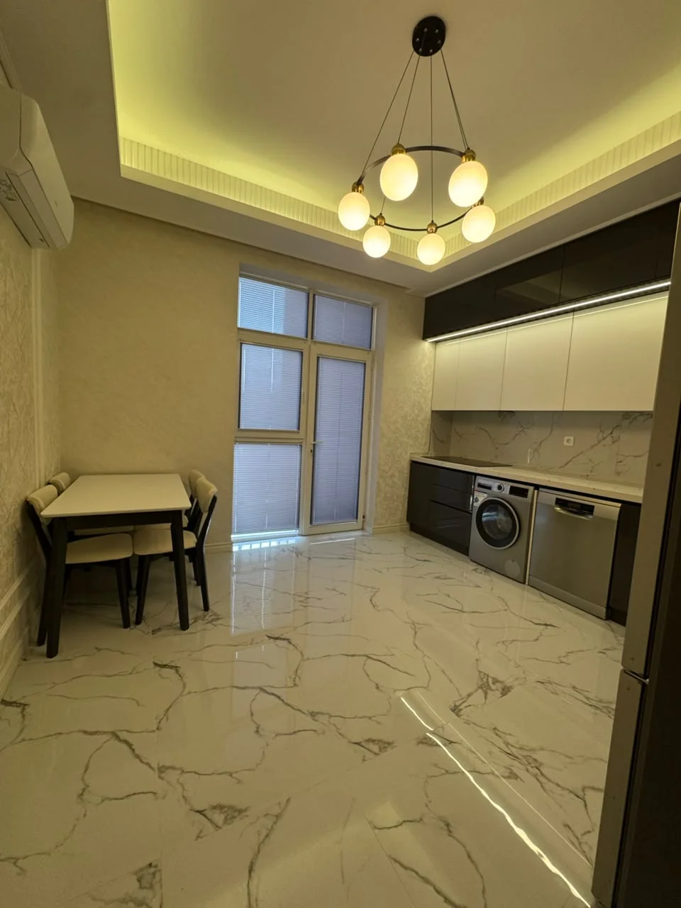 Kirayə 3 otaqlı Mənzil 158 m² Xətai r. – şəkil 9
