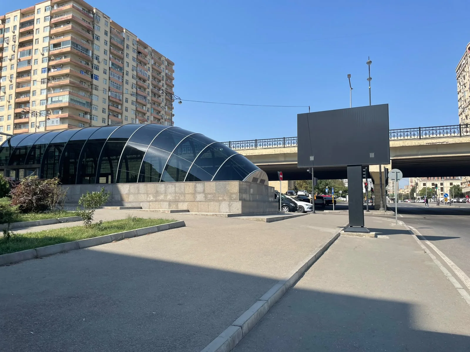 Kiralık 5 odalı Ofis 260 m² Yasamal ilçesi – şəkil 13